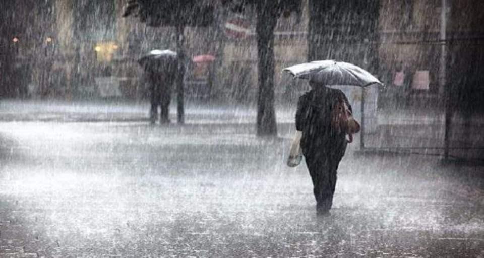 Chuva forte permanece até domingo em todo ES