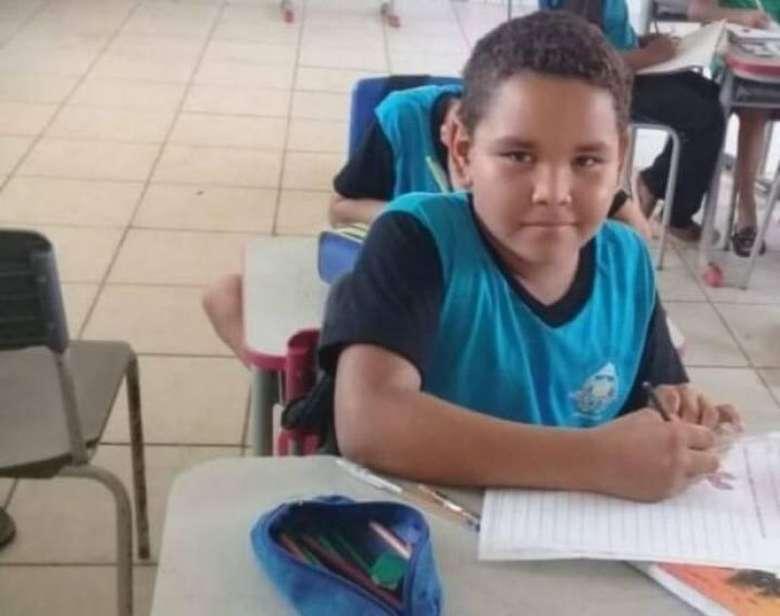 Criança comete suicídio após pais não conseguirem comprar mochila escolar