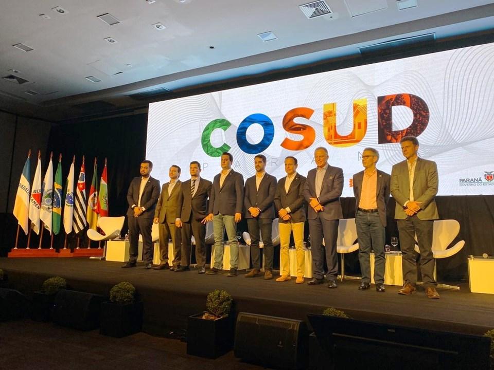 Renato Casagrande participa do sexto encontro do Cosud, no Paraná