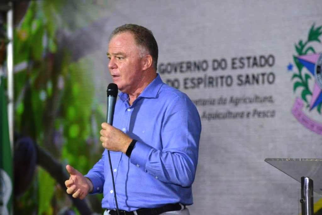 Governo do Estado entrega mais de R$ 2 milhões em equipamentos agrícolas 