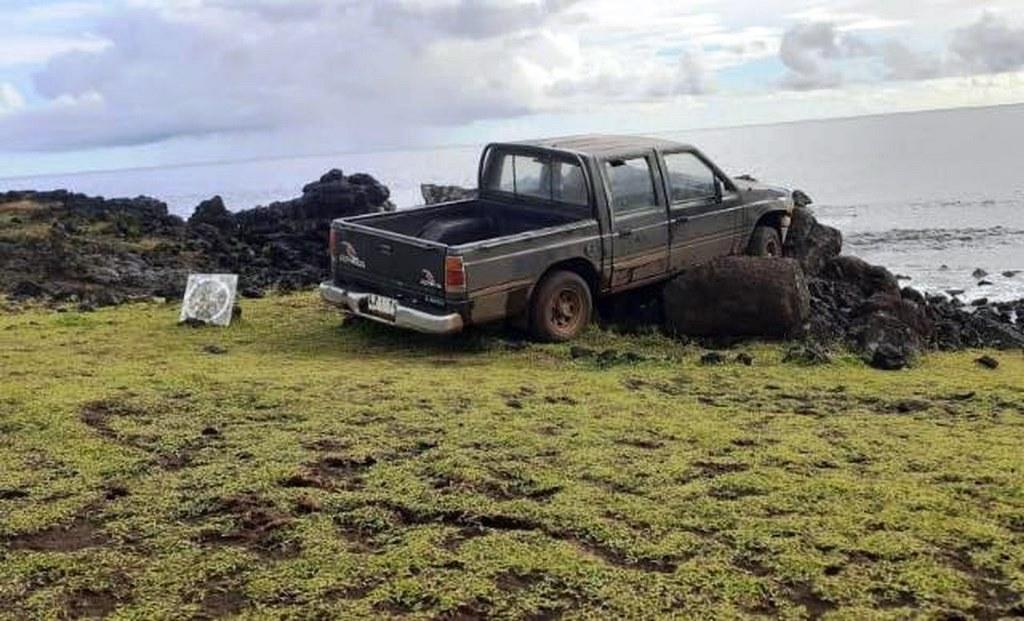 Motorista danifica escultura na Ilha de Páscoa; prefeito quer restrições ao tráfego