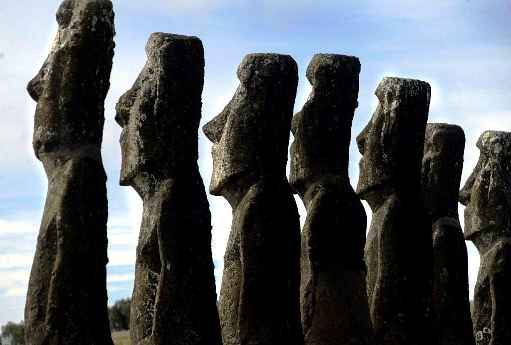 Motorista danifica escultura na Ilha de Páscoa; prefeito quer restrições ao tráfego