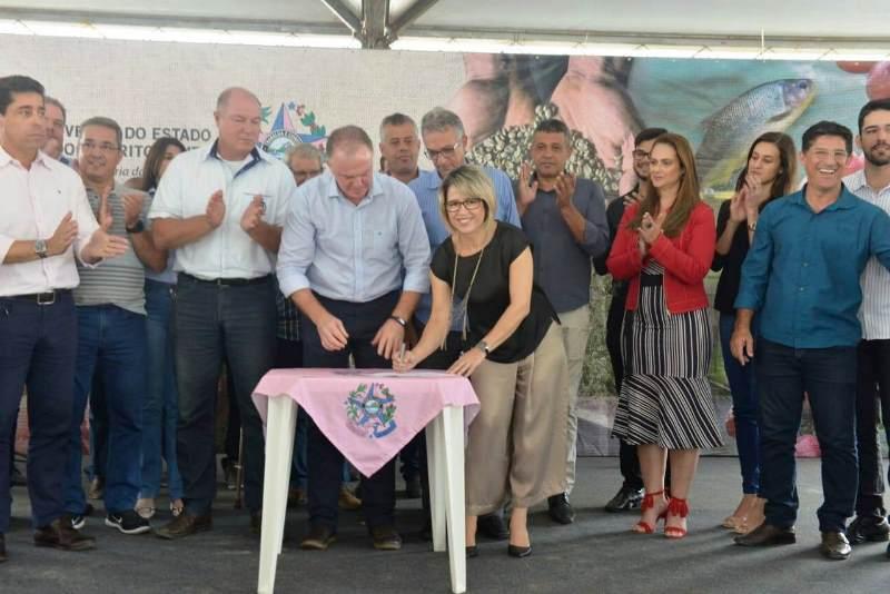 Estado investe quase R$ 8 milhões em obras e equipamentos agrícolas para região sul