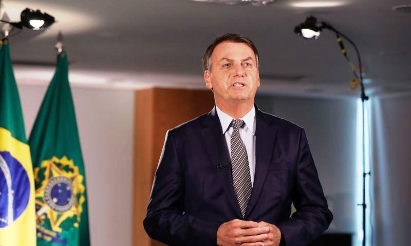 Bolsonaro diz que não há motivo para pânico sobre o coronavírus
