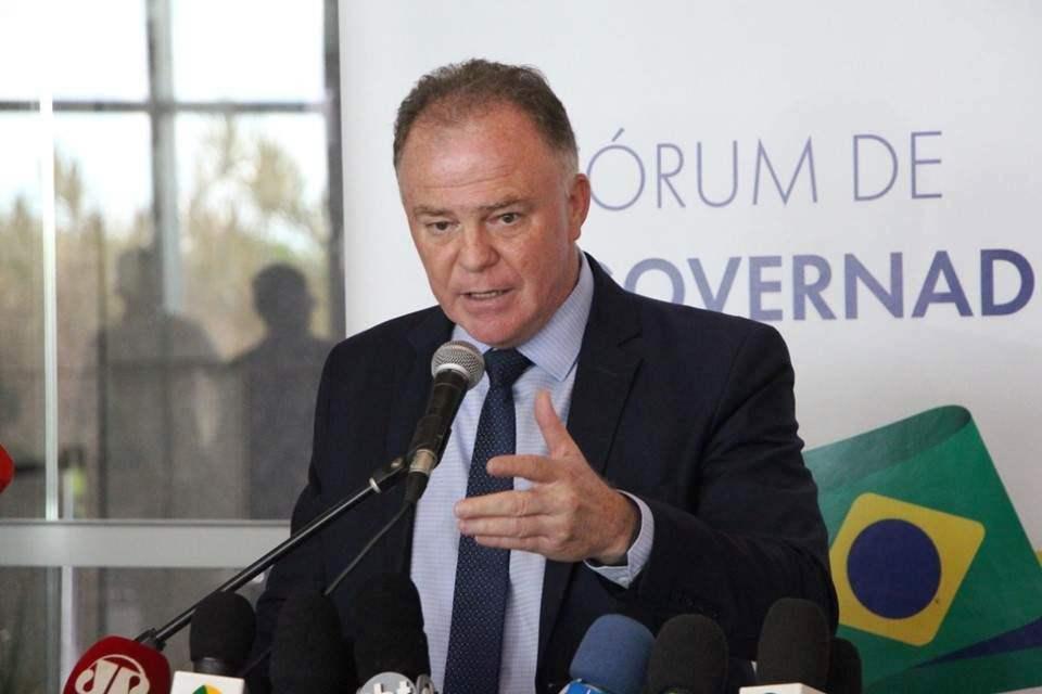Casagrande condena posição de Bolsonaro e quer reduzir juros a empresários