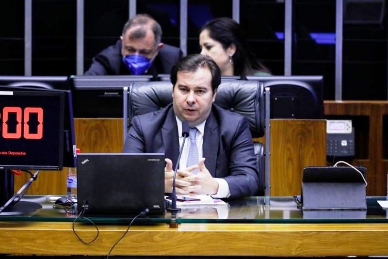 Câmara aprova PEC que cria 'orçamento de guerra' e texto segue para Senado
