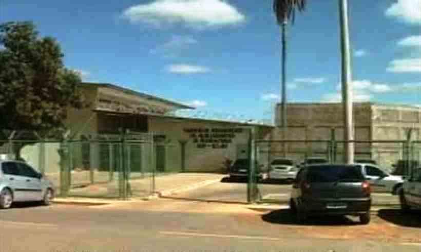 Menores matam rival e escrevem mensagem com sangue da vítima