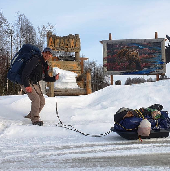 Cenário de filme: Turista mato-grossense é resgatado de helicóptero no Alaska