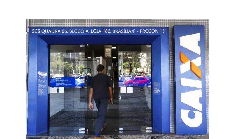 Caixa abrirá 15 agências neste sábado no ES para pagamento do auxílio