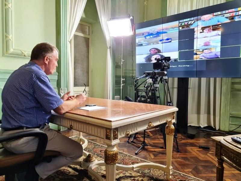 Governador pede adequação do setor de turismo às normas sanitárias