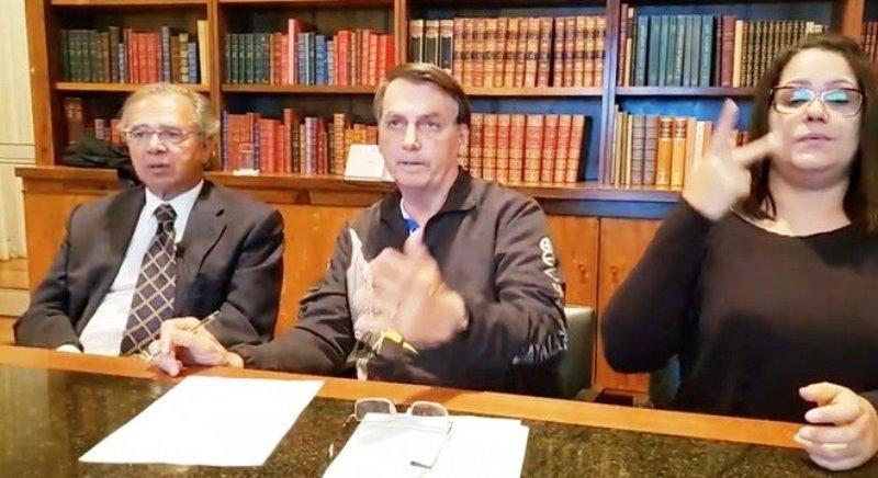 Bolsonaro diz que vai pagar auxílio emergencial por mais 3 meses