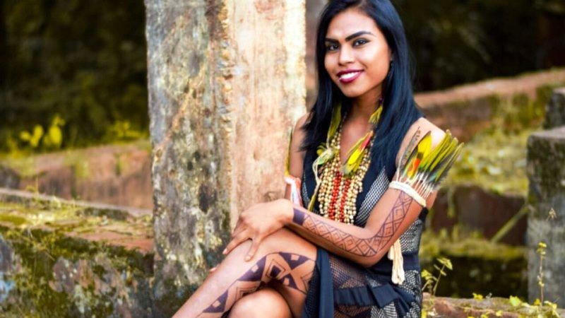 Mulher indígena é a primeira transexual da aldeia