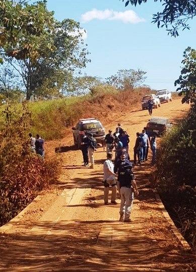 Assassino arranca dedos de vítima e os leva ao banco para sacar dinheiro