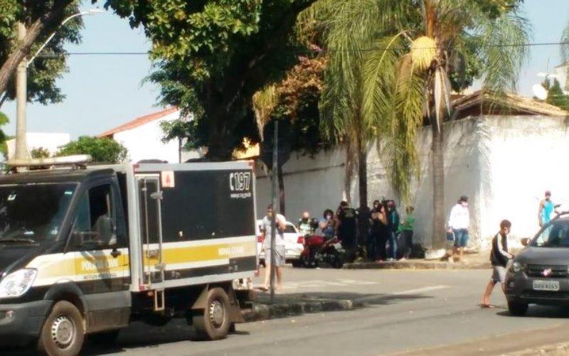 Marido encontra corpo da esposa dentro da geladeira
