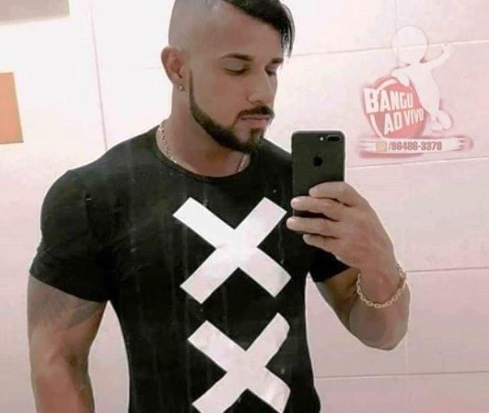 Homem é morto em frente de casa por reclamar de som alto do vizinho