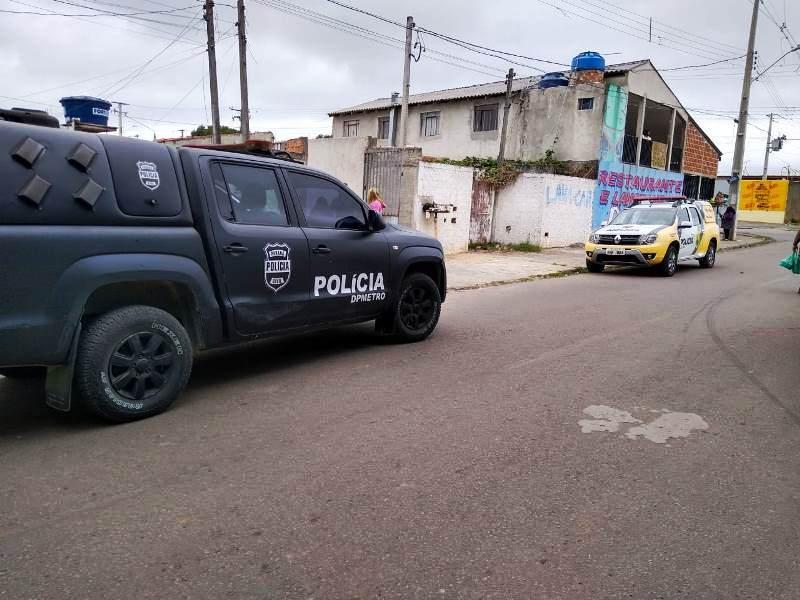 Após festa em família, homem mata namorada sufocada