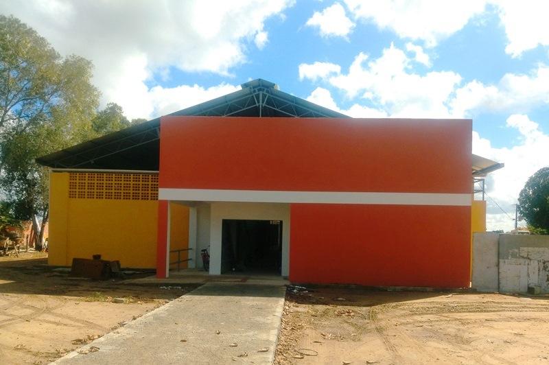 Galpão para Cooperativa de Costureiras na reta final de construção, em Boa Esperança