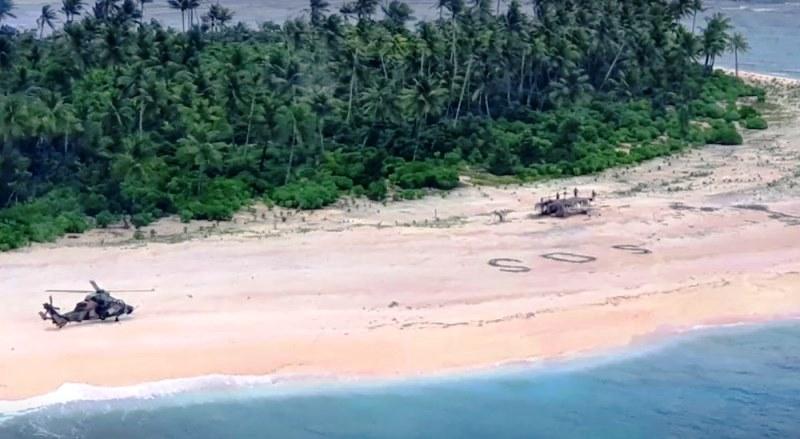 Homens são resgatados de ilha do Pacífico após escreverem 'SOS' na areia
