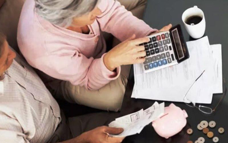 Renda familiar de 46% dos brasileiros caiu na pandemia