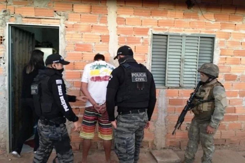 Polícia prende homem acusado de roubar e estuprar seis mulheres em Goiás