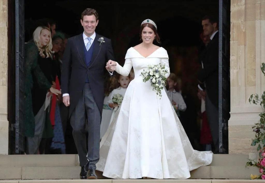 Família real britânica anuncia primeira gravidez de princesa Eugenie