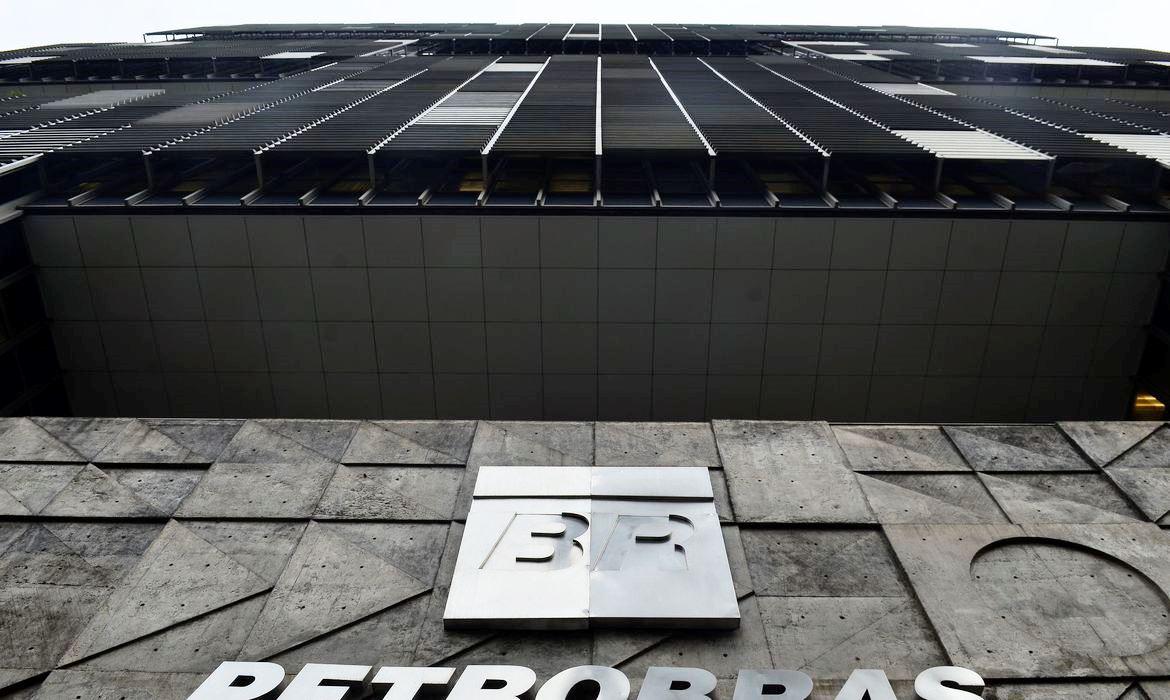 Petrobras vende todas suas áreas de petróleo em Linhares