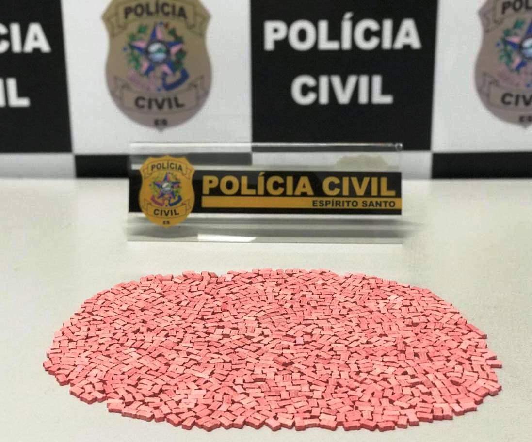 Polícia apreende drogas que vinham da Europa para o ES e detém 48 pessoas