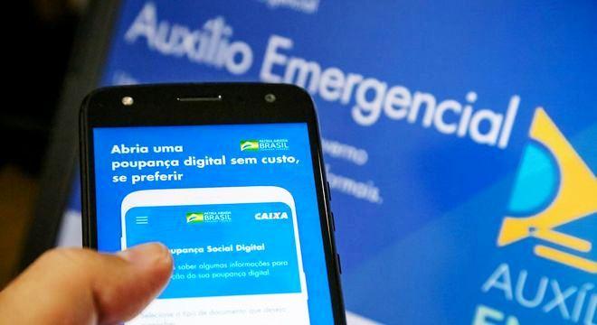 Caixa paga auxílio emergencial para 3,6 milhões nesta sexta-feira (16)