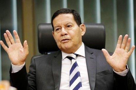 Mourão defende retorno de prisões após condenação em 2ª instância