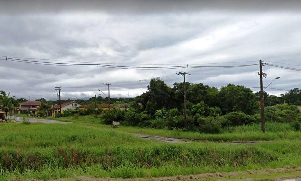 Homem é preso por sequestrar e estuprar ex na frente do filho de 5 anos