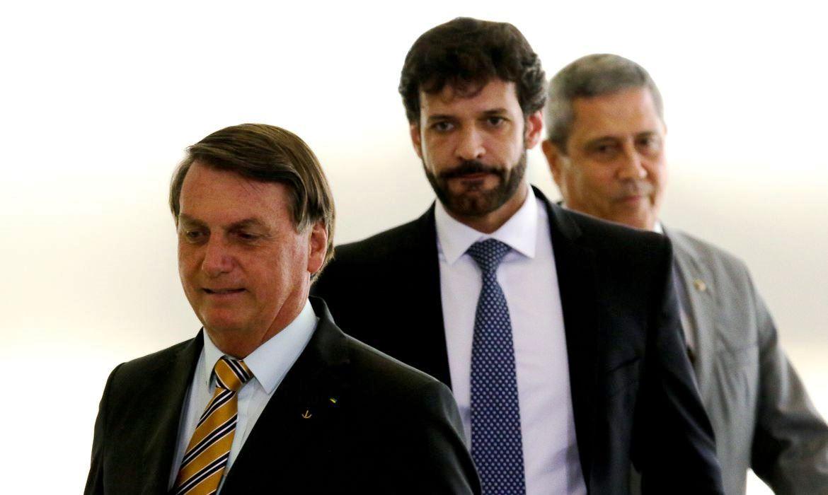 Governo lança conjunto de medidas para retomada do turismo no país