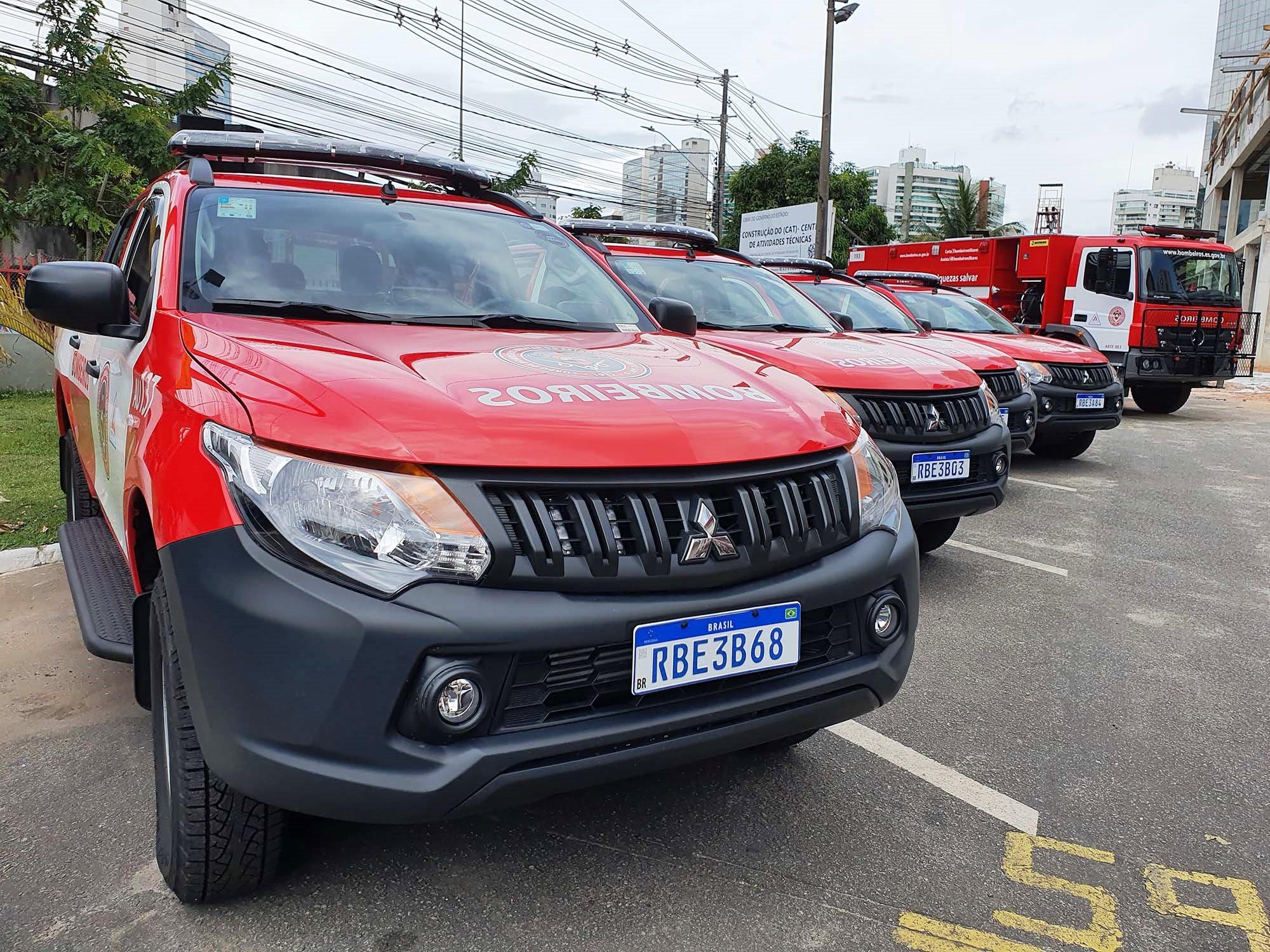 Corpo de Bombeiros do ES recebe novas viaturas e caminhão no aniversário de 108 anos da Corporação