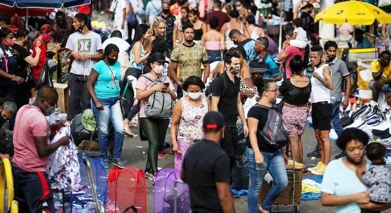 Brasil tem 191.570 mil mortes por covid-19; casos somam 7,504 milhões