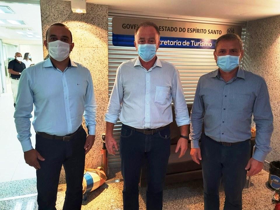 Governador visita nova sede da Secretaria de Turismo, em Vitória