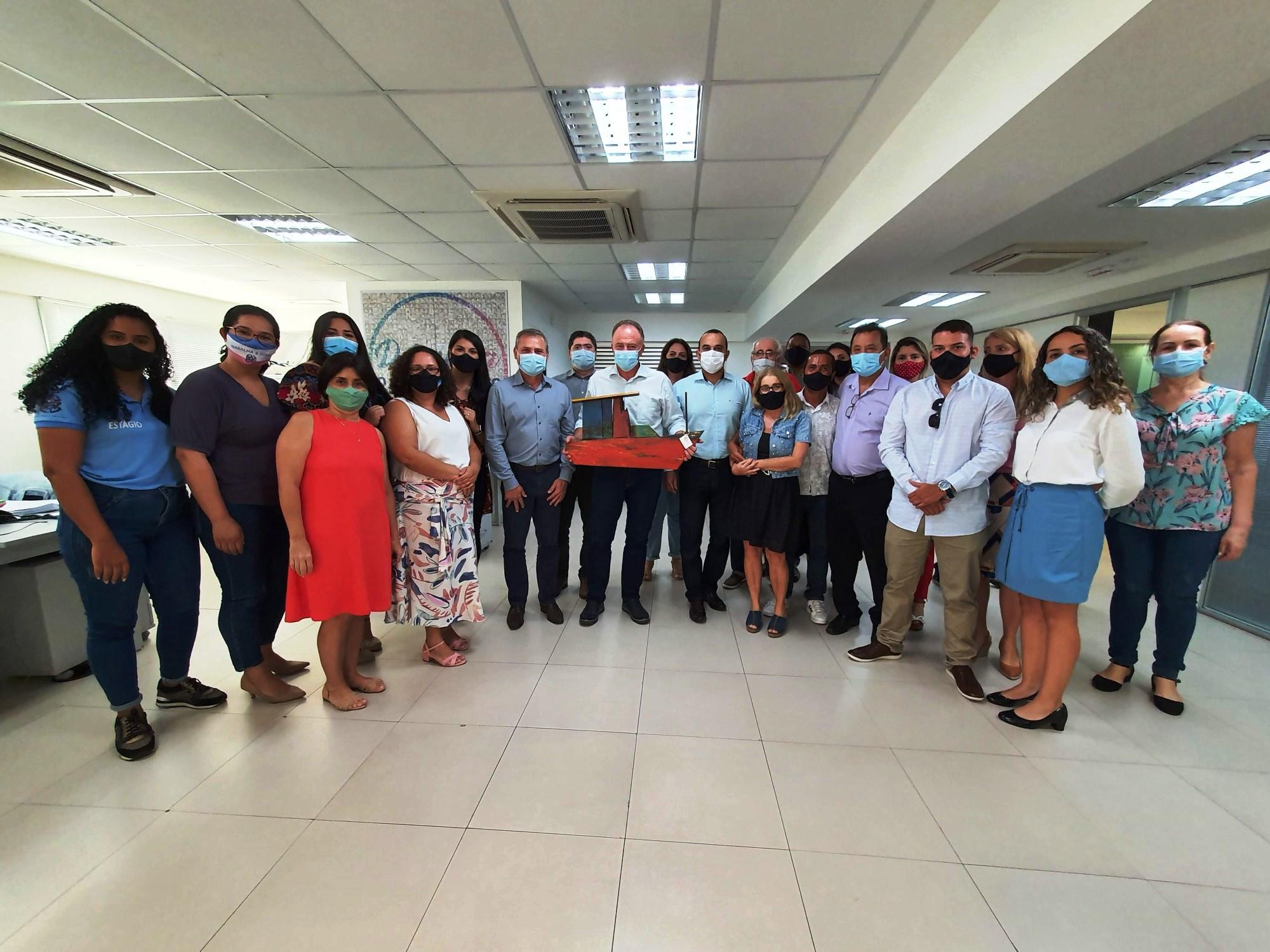 Governador visita nova sede da Secretaria de Turismo, em Vitória