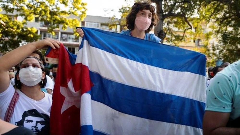 Cuba declara 'Dia Zero' na economia, com mudança na moeda e reformas