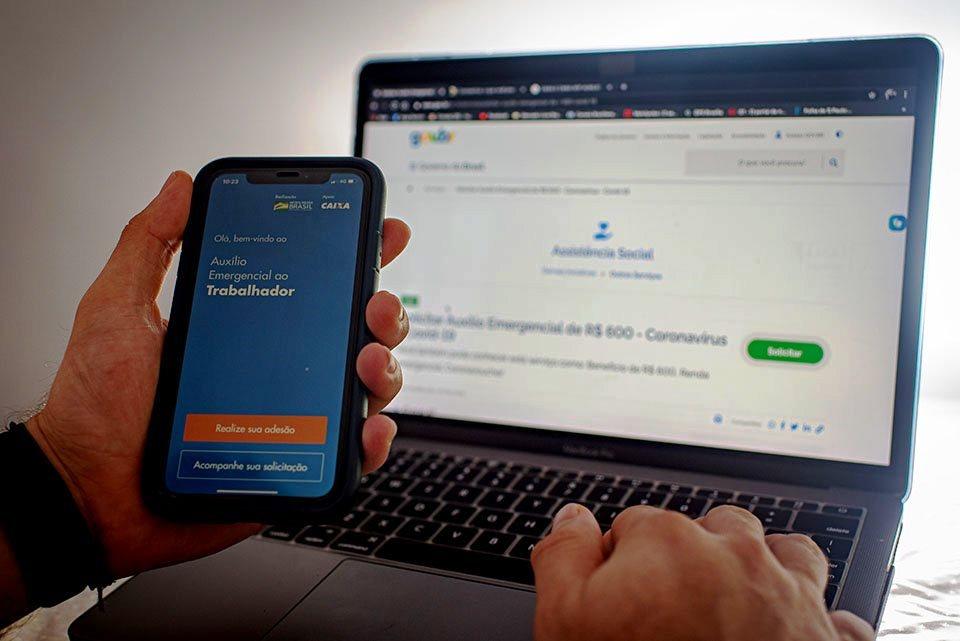 Governo cobra 1,2 milhão de pessoas por auxílio recebido indevidamente, mas só 220 mil devolvem