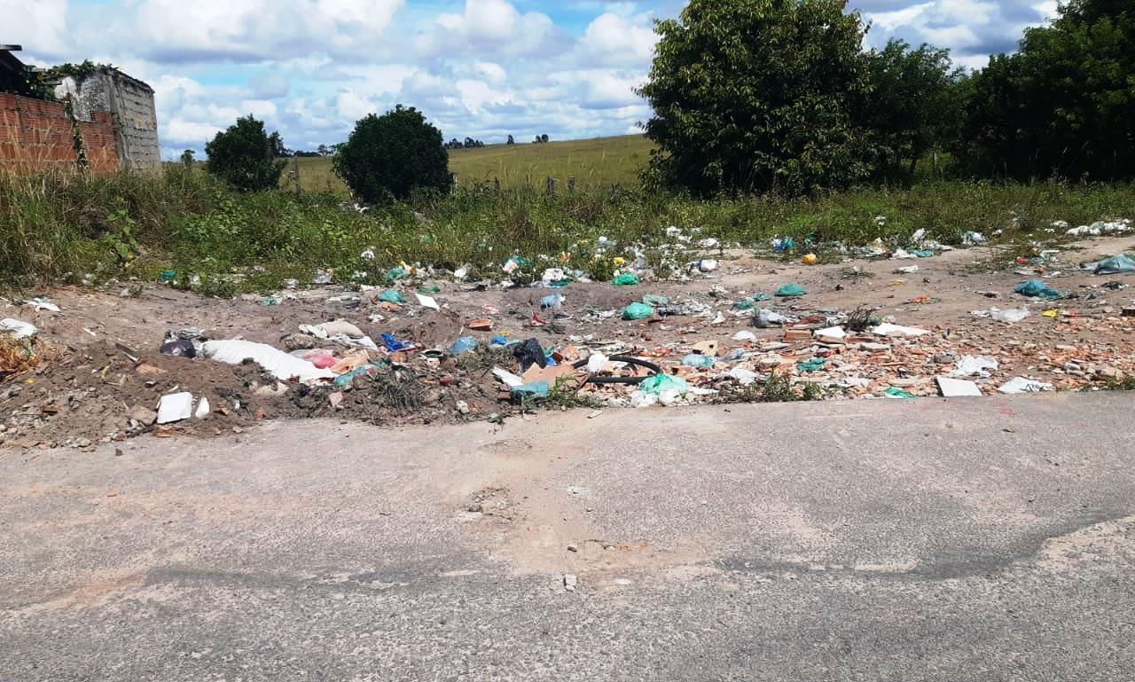 Arnóbio discute ações da limpeza pública de Pinheiros com equipe de governo