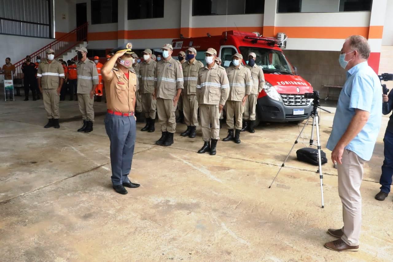 Casagrande entrega posto avançado do Corpo de Bombeiros e anuncia mutirão de serviços oftalmológicos em Baixo Guandu