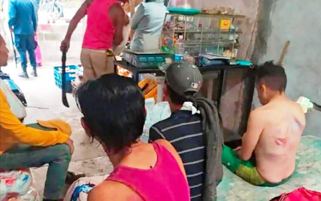 Cristãos são obrigados a comer a Bíblia na Venezuela
