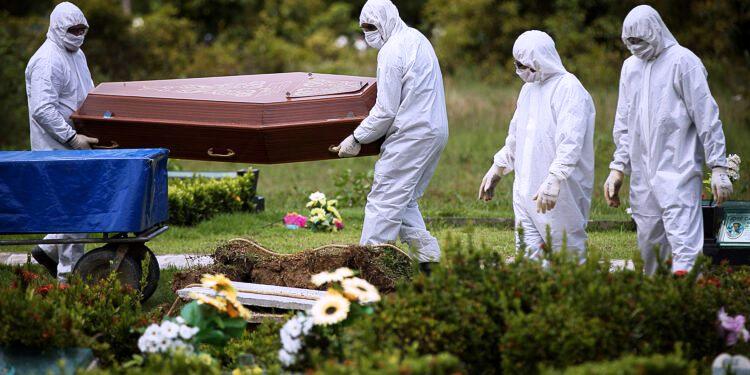Ministério da Saúde prevê até 3 mil mortes diárias por Covid-19 em março