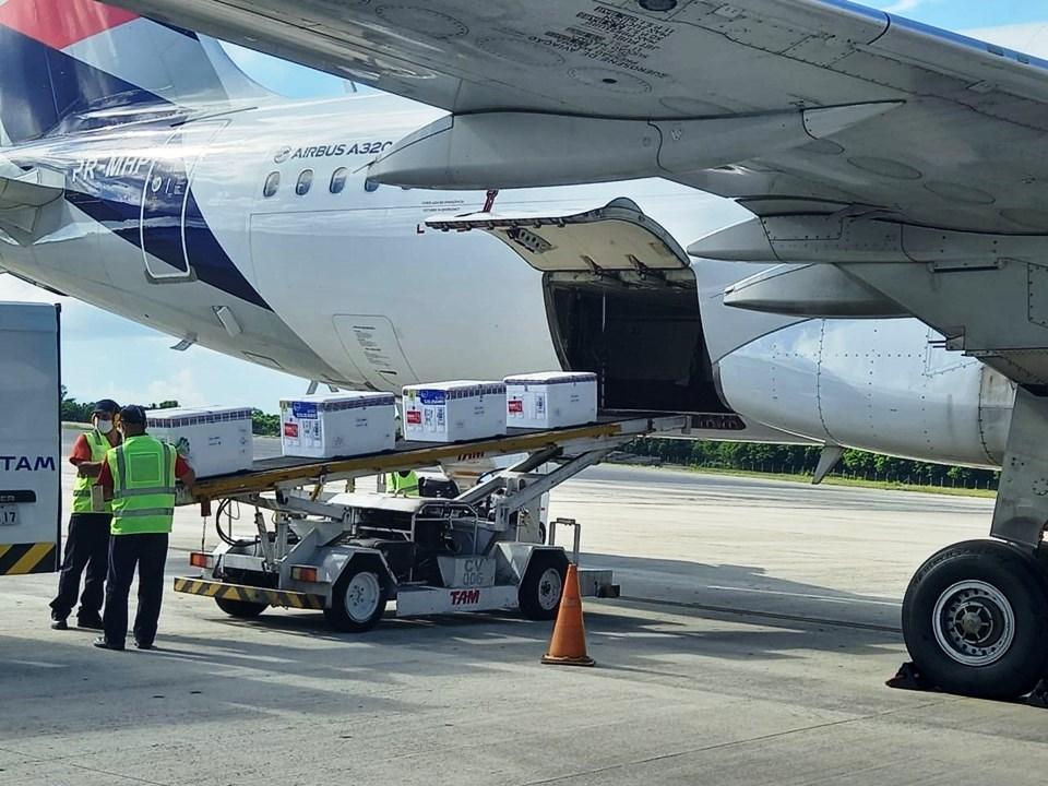 Espírito Santo recebeu mais de 84 mil doses de vacina contra a Covid-19 neste sábado (20)