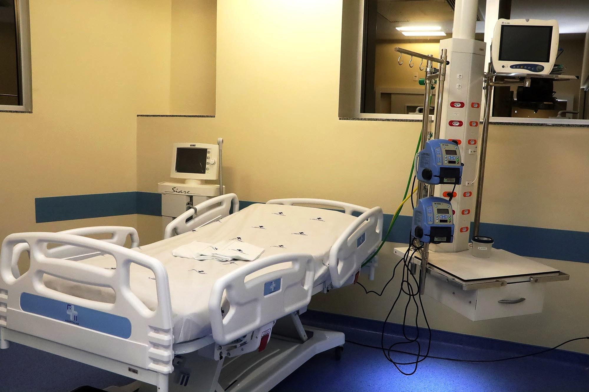 Governo do Espírito Santo entrega mais 10 leitos de UTI Covid-19 no Hospital São Lucas