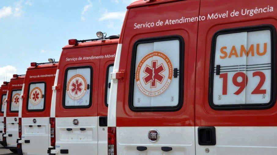 Homens cercam ambulância do Samu e disparam contra casal em Salvador