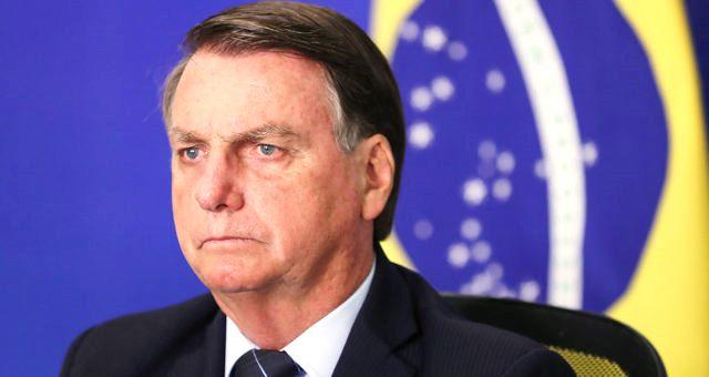 Bolsonaro diz que 'não vai interferir,' mas que pode mudar política de preços da Petrobras