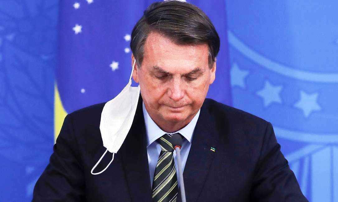 Bolsonaro confirma que passará por nova cirurgia para corrigir hérnia