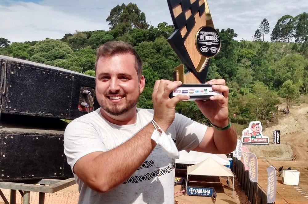 Churrasqueira explode e mata jovem de 29 anos
