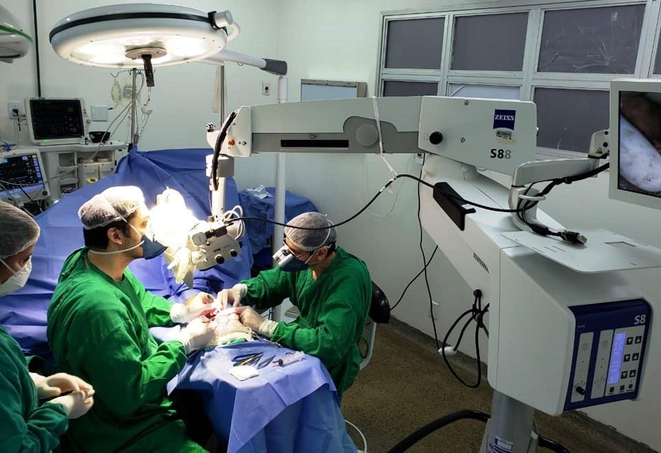 Referência em urgência e emergência, Hospital Antônio Bezerra de Faria realiza 450 cirurgias por mês