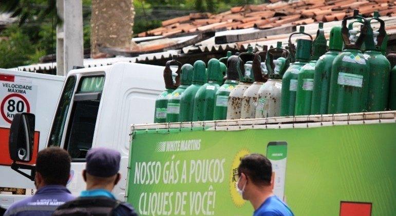 Após explosão de fábrica Ceará recebe oxigênio de outros estados