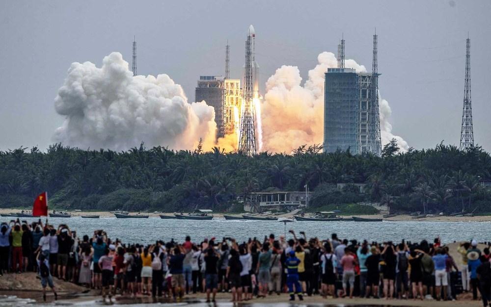 China lança primeiro módulo de sua futura estação espacial